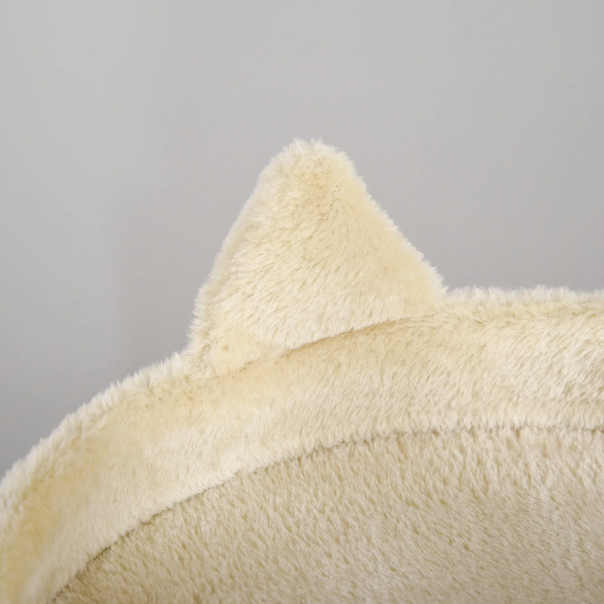104 cm Cat Tree, Cat Condo Tree Tower, Cat Activity Centre with Scratching Posts, Plush Perch, Hanging Ball - Cream White